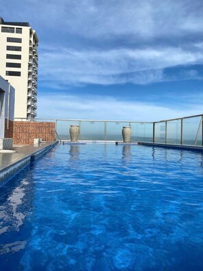 Outdoor pool - Palette Muine Boutique Hotel Near Mui Ne Beach (Bao Loc)