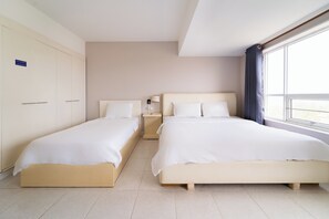 Family Room, Multiple Beds | Desk, free WiFi, bed sheets - Palette Muine Boutique Hotel Near Mui Ne Beach (Bao Loc)