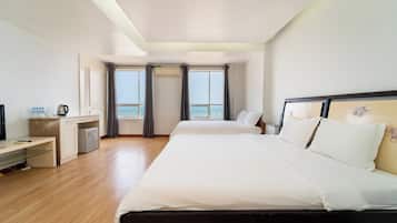 家庭套房 | 办公桌、笔记本电脑工作区、免费 WiFi