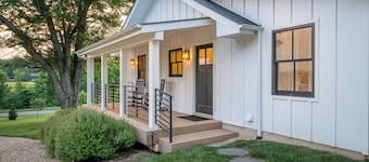 Fairwood Cottage- Peaceful Charlottesville Getaway