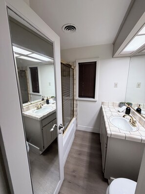 Towels, soap, toilet paper