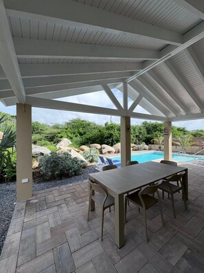 Outdoor dining - Villa Tranquila Orcuya-3bdr-2 baths with pool-nature experience (santa cruz)