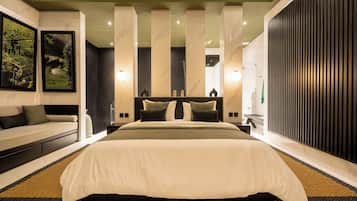 Deluxe Villa, 1 Bedroom, Balcony, Pool View | Premium bedding, in-room safe, desk, laptop workspace