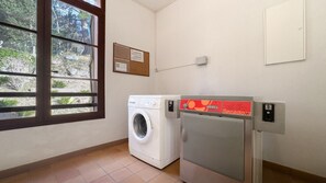 Interior - Cal Esquirol (Enveitg)