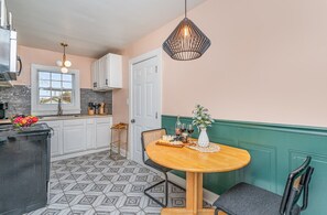 Private kitchen - Flare - Minutes to Broadway - Near Germantown (Nashville)