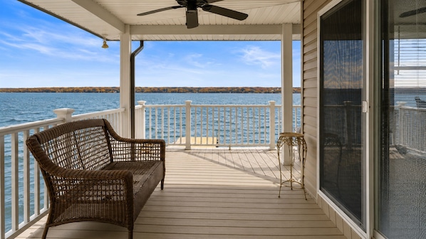 Terrace/patio - Cayuga Lake | Dock | Sleeps 10 | Near Wineries (Aurora)