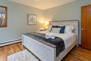 2 habitaciones, tabla de planchar con plancha, wifi y ropa de cama 