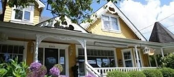 Unique Island Ocean Room