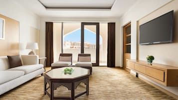 Minibar, in-room safe, iron/ironing board, bed sheets