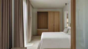 Suite Deluxe, 1 habitación, alberca privada | Ropa de cama hipoalergénica y minibar