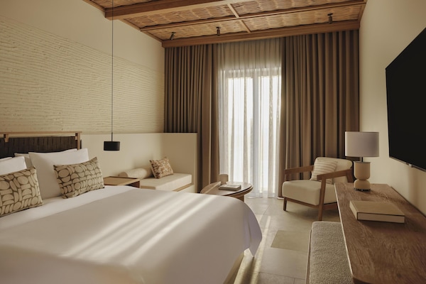Ropa de cama hipoalergénica y minibar