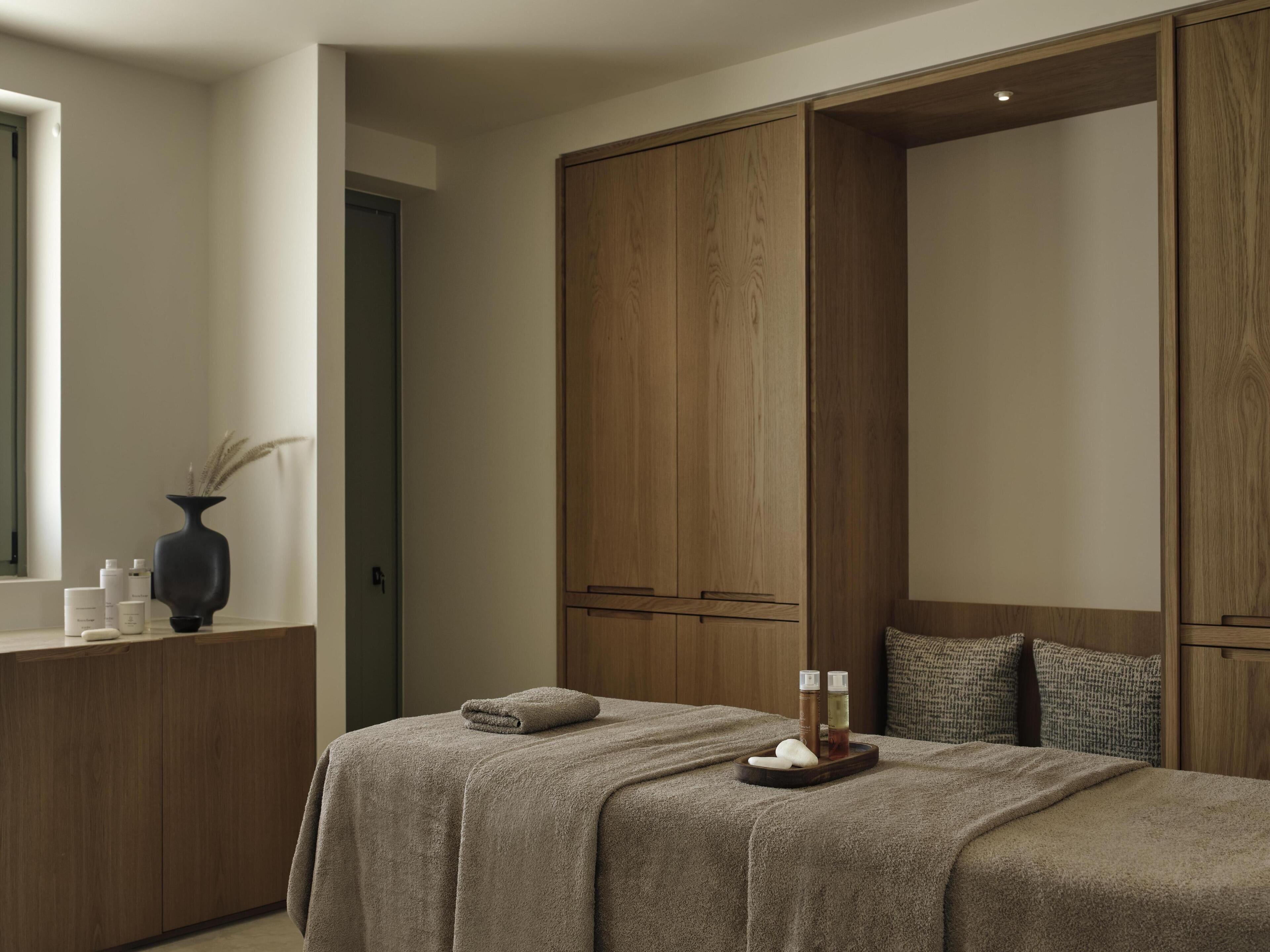 Turkish bath, massages