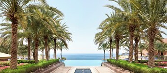 アルフスン オテル マスカット