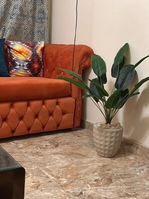 Room - Luxe Nest (Luxor)