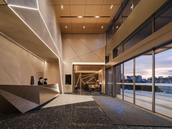 Bar (on property) - Novotel Kunming Yunjin (Kunming)