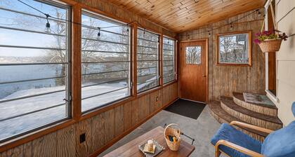 Honeywood- Just listed! Waterfront Summer Escape | Private Dock & Swimming