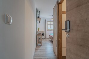 Free WiFi, bed sheets - Homestead Lukec Studio Meta, Kostel, Slovenia (Kostel)