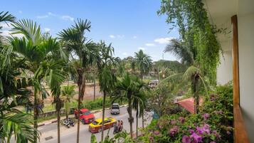 公寓 (2 Bedrooms) | 平面圖