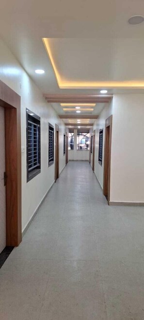 Interior - Hotel Keshav (Savner)