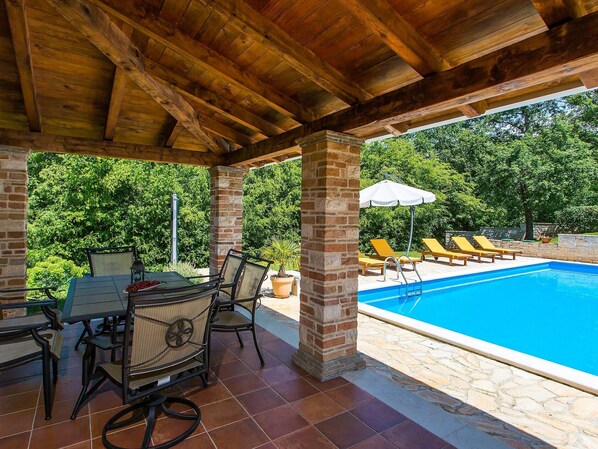 Outdoor dining - Villa Splendida (100471-K1) - Montizana (Montizana)