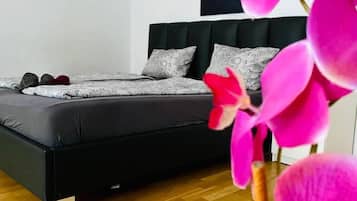 Departamento básico | Tabla de planchar con plancha