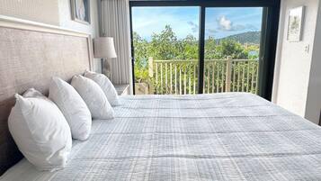 Iron/ironing board, internet, bed sheets