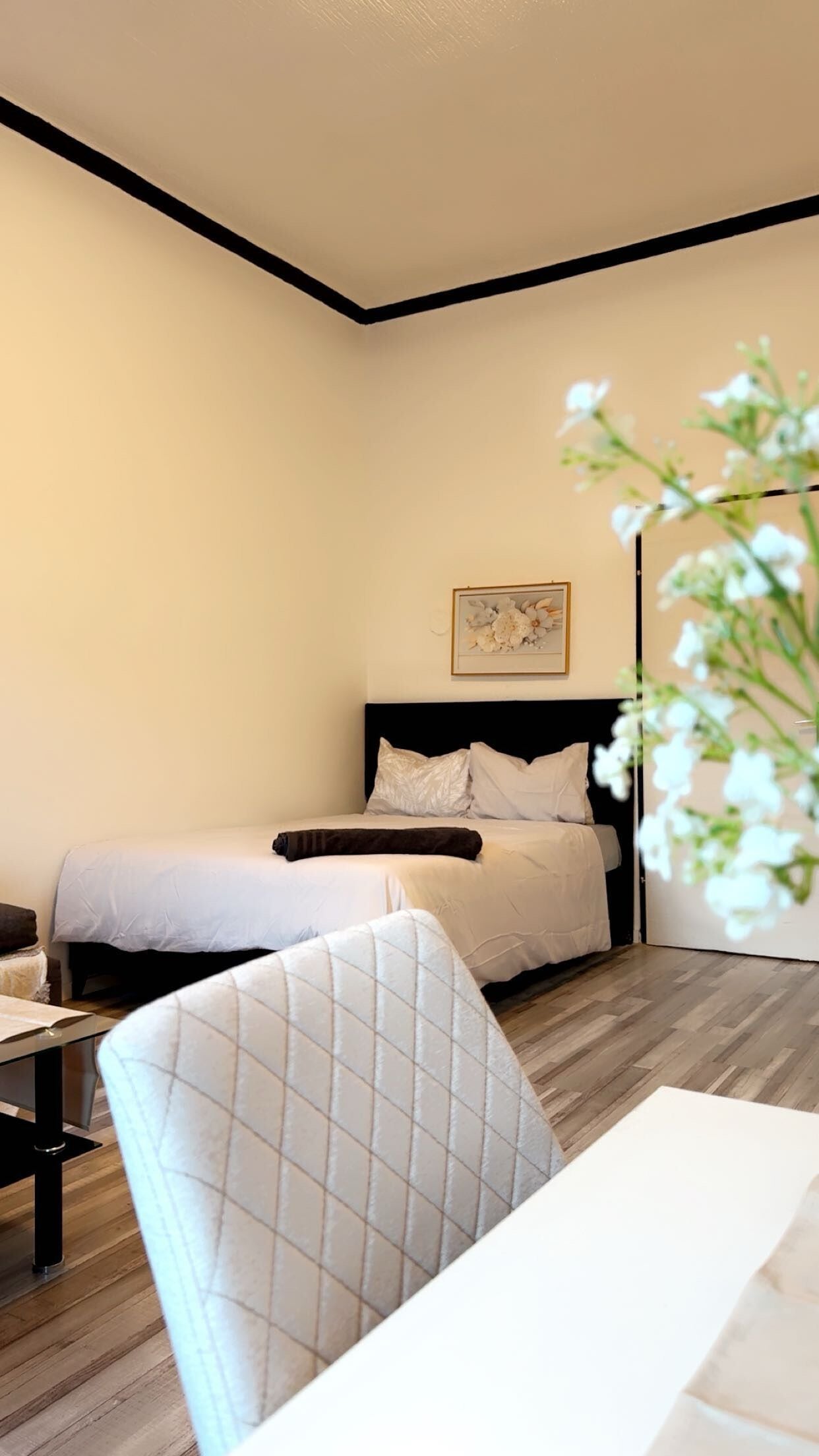 Basic-Apartment | Bügeleisen/Bügelbrett