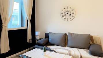 Basic Apartment | Exterior