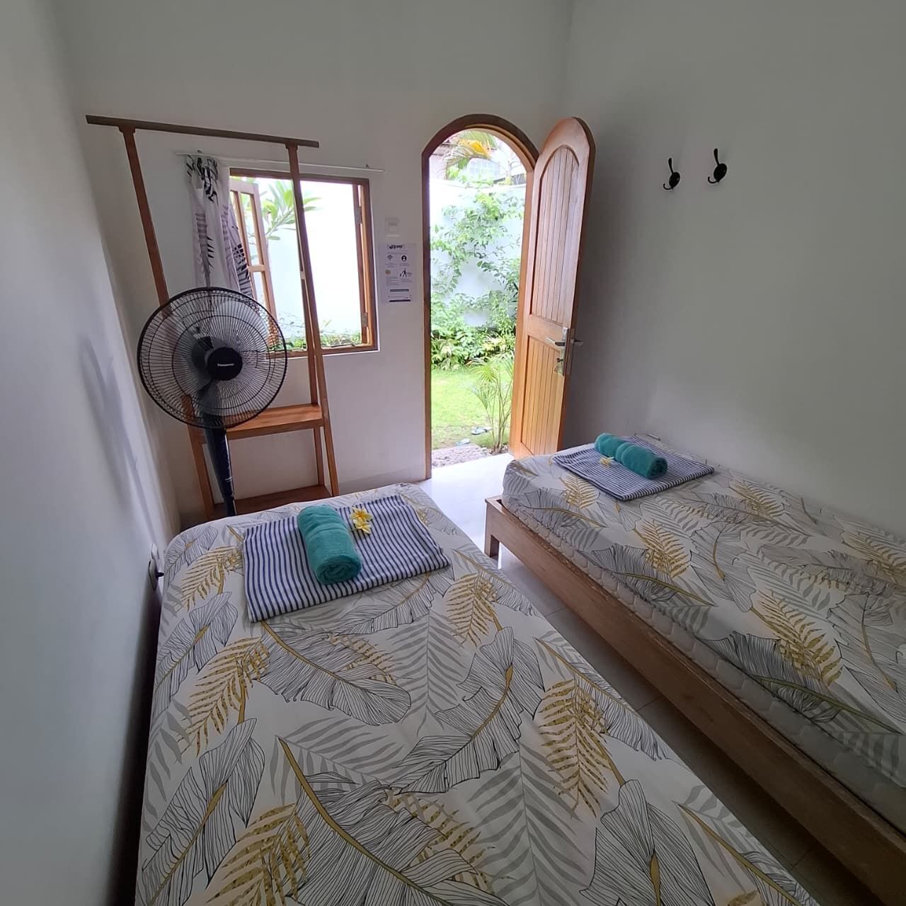 Basic Twin Room | Free WiFi