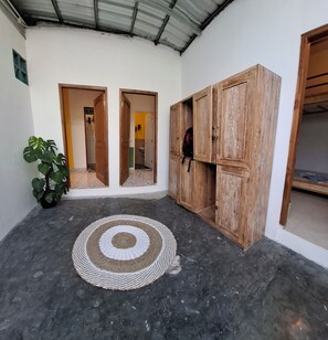 基本共用宿舍 | 免費無線上網