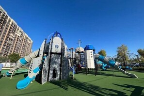 Children’s area - Hi Inn (Beijing Shangdi Anningzhuang) (Beijing)