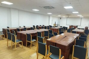Meeting facility - Homeinn Plus Hotel (Qingdao Licun Subway Station Pedestrian Street) (Qingdao)