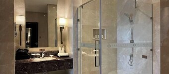 Xiaolangdi Zhongzhou International Hotel
