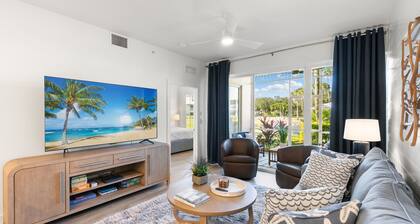 LUXURY 1st FLOOR VILLA / 2 BD 2BTH in Lely Resort