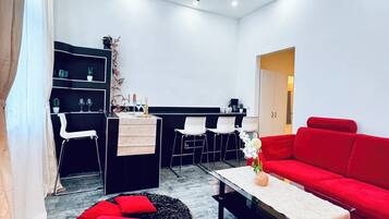 Basic Apartment | Interior