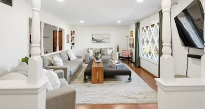 ICT Bunkhouse 2 King Beds, Family Friendly Retreat