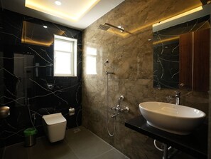 Deluxe Room | Free WiFi