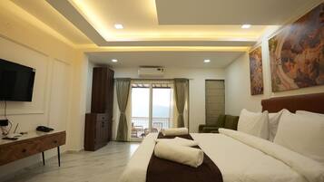 Exclusive Room | Living area