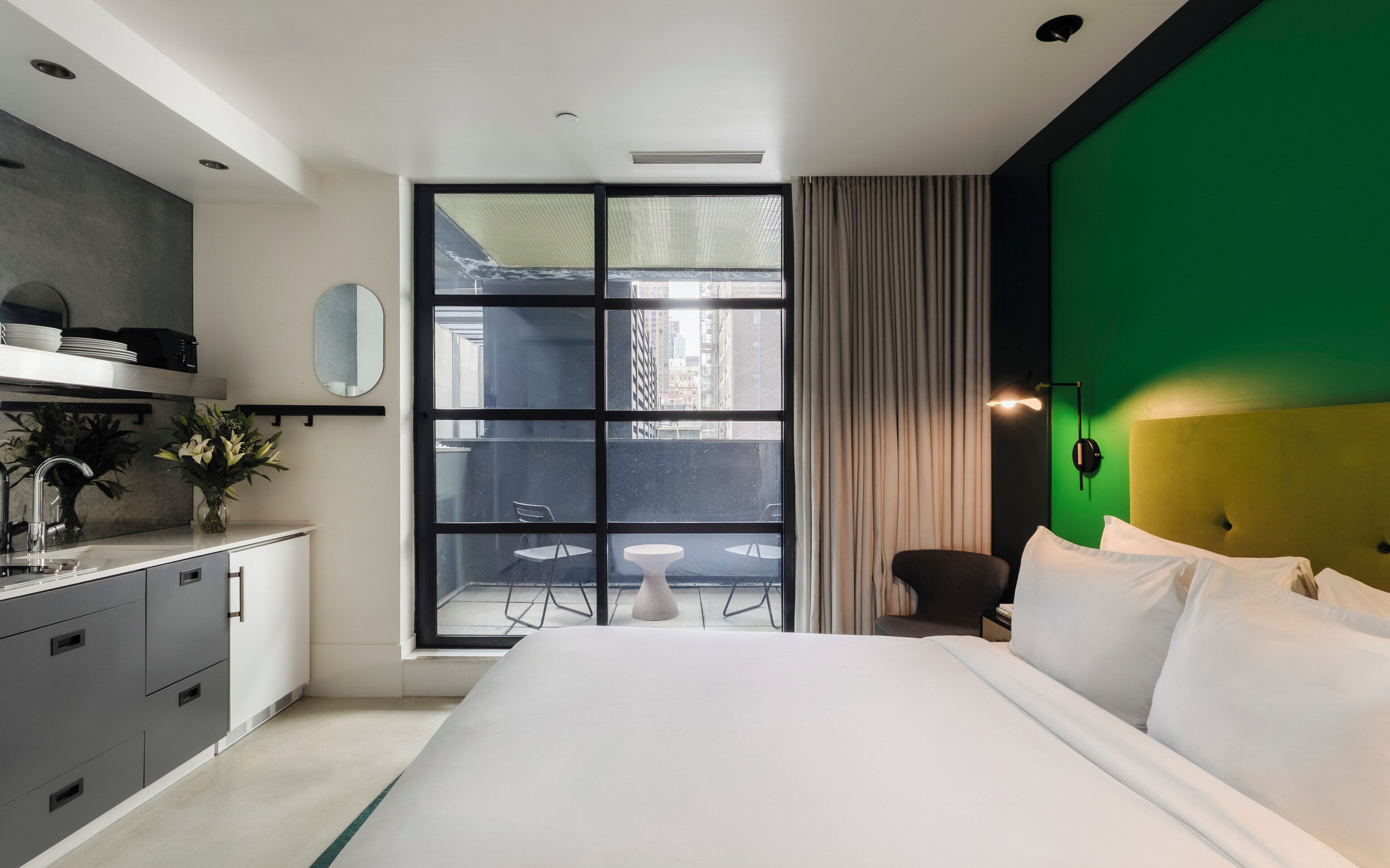 Chambre Standard, balcon | Literie de qualité, lit avec matelas en mousse à mémoire