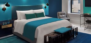 خزنة داخل الغرفة ومكواة/لوح كي وواي فاي مجانًا