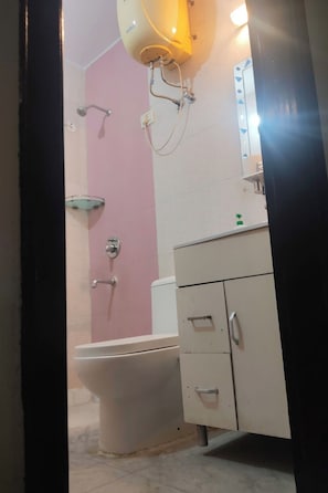 Apartment | Bilik Mandi | Pancuran mandi, hulu semburan mandi hujan 