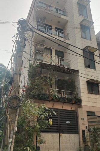 Metrolink Apartment & Suites-East Of Kailash