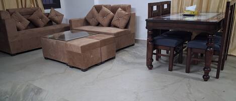 Apartment | Living room