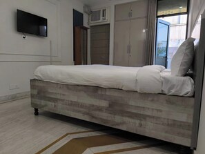 Apartment, 2 Bedrooms | View from room - Metrolink Apartment & Suites-Green Park (New Delhi)