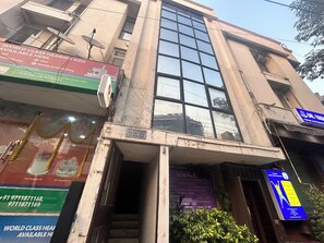 Fachada de la propiedad