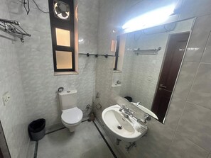 Ducha, cabezal de ducha tipo lluvia, artículos de tocador gratuitos