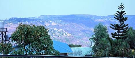 Deluxe Room, Valley View | View from room