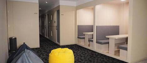 SittomrÄde i lobbyn