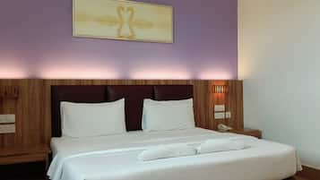 Desk, iron/ironing board, free WiFi, bed sheets