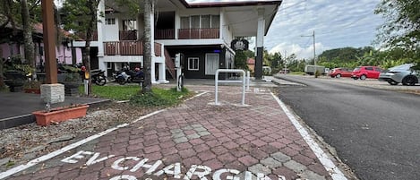 Façade de lâhĂ©bergement